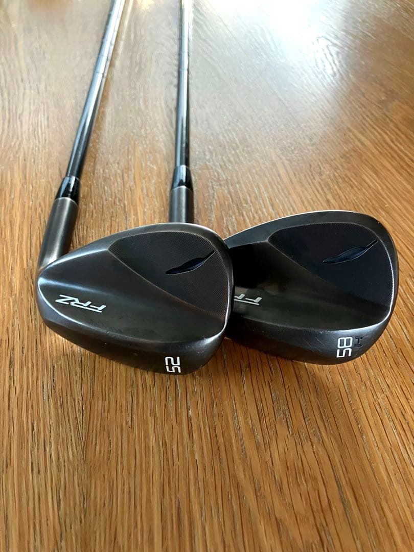 フォーティーンFRZスモーキーサテン　52度 58度H2本セット　超格安！