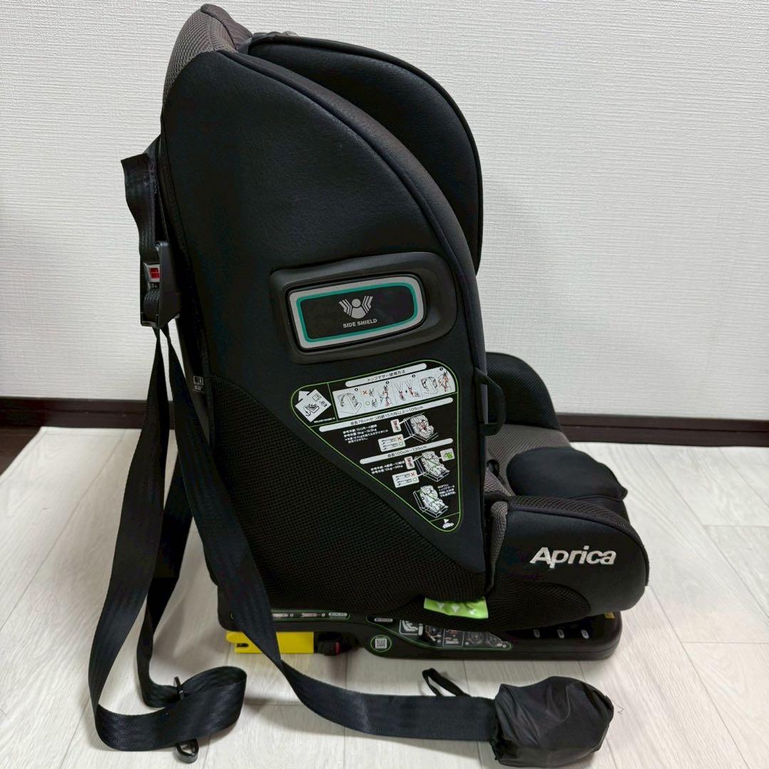 アップリカフォームフィットISOFIX 360°セーフティー