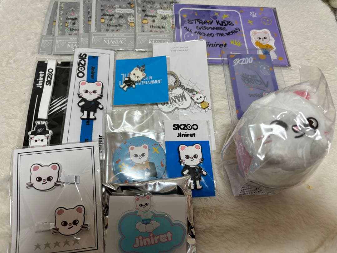 straykids skzooジニレットJiniret まとめ売り - メルカリ