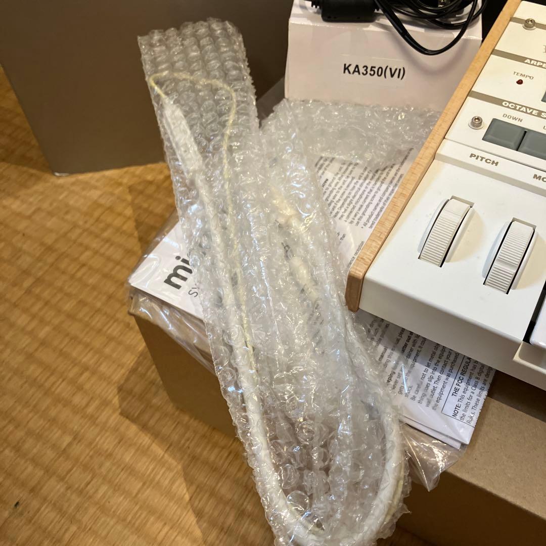 KORG microKORG S シンセサイザー 箱付き 新同 キャリーケース付