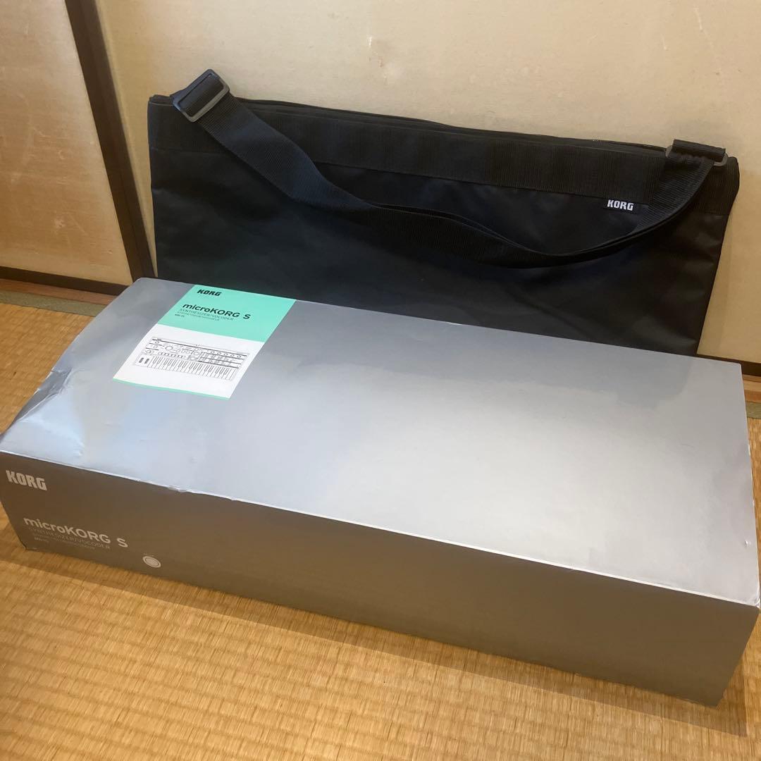 KORG microKORG S シンセサイザー 箱付き 新同 キャリーケース付