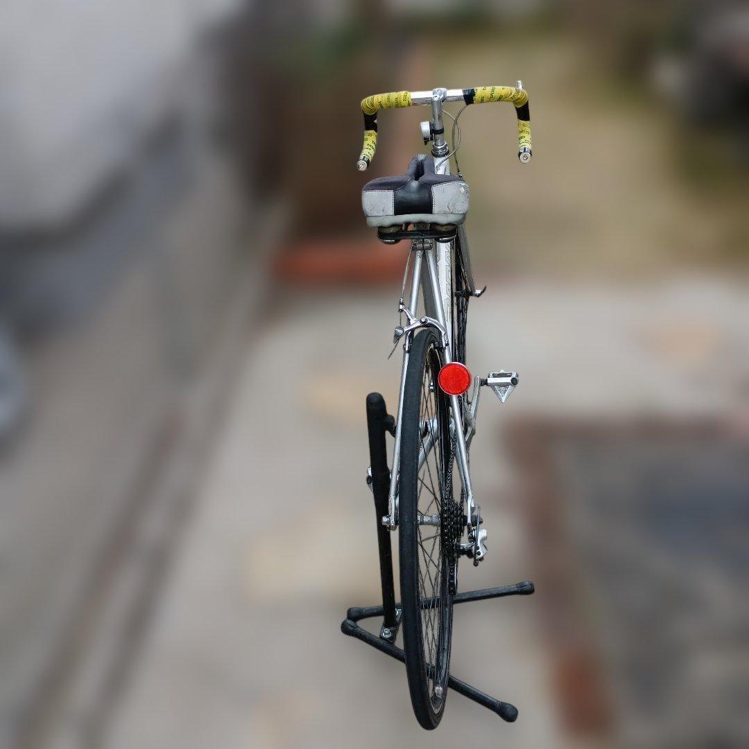 ロードバイク　ブリジストンレイダックRD1000　シマノ105