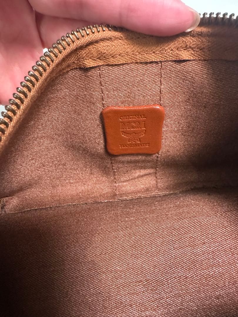 MCM レザー　ベルトバッグ　ボディバッグ