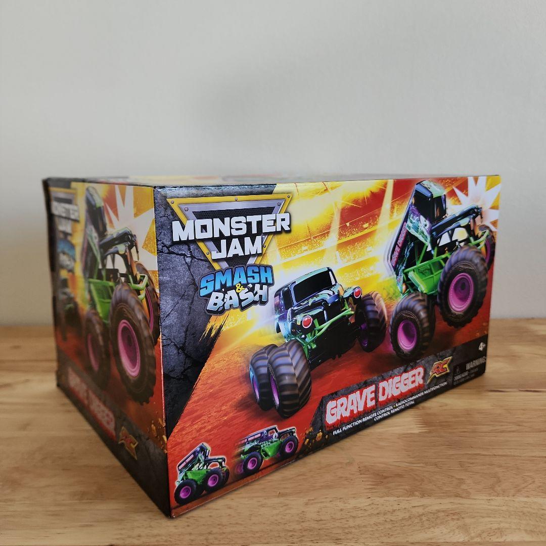 モンスタージャム 巨大 スマッシュ＆バッシュ グレイブディガーモンスタートラック