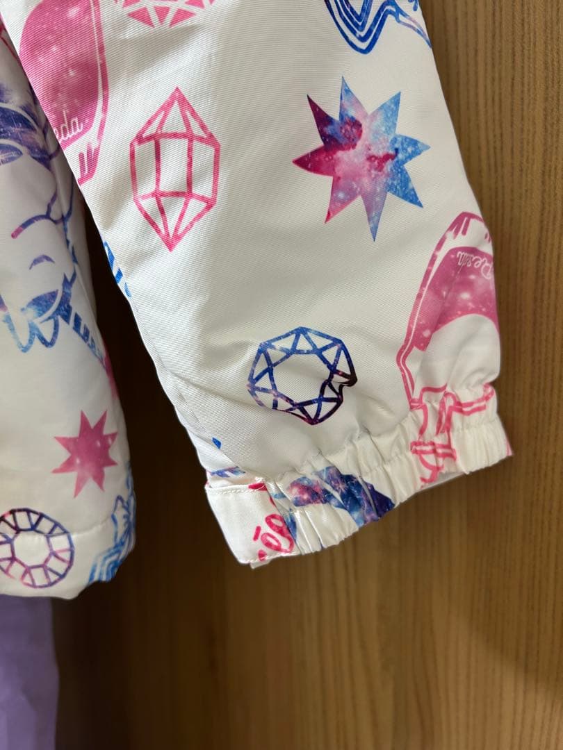 新品タグ付き スキーウェア 150