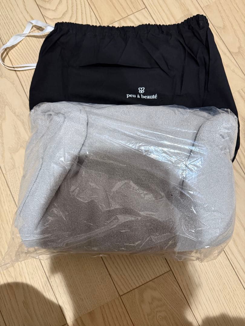 プウアボーテ　プレケット