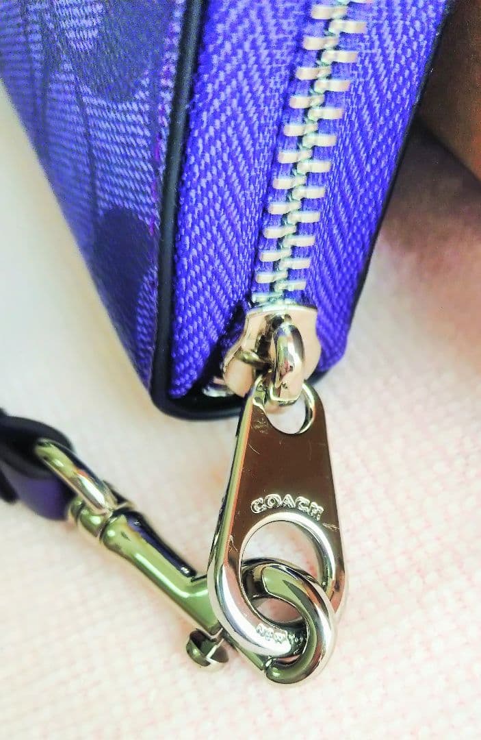 ✿新品未使用❀COACH 長財布パープル★　　　★アウトレットC4452★