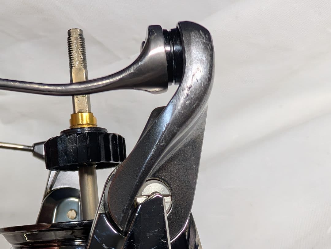 シマノ　18ステラ　2500S 　管253GG 本体のみ　ボディ　回転難有