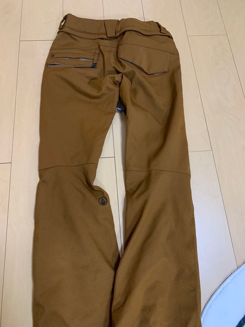 VOLCOM スノーボードウェア 女性用 ブラウン