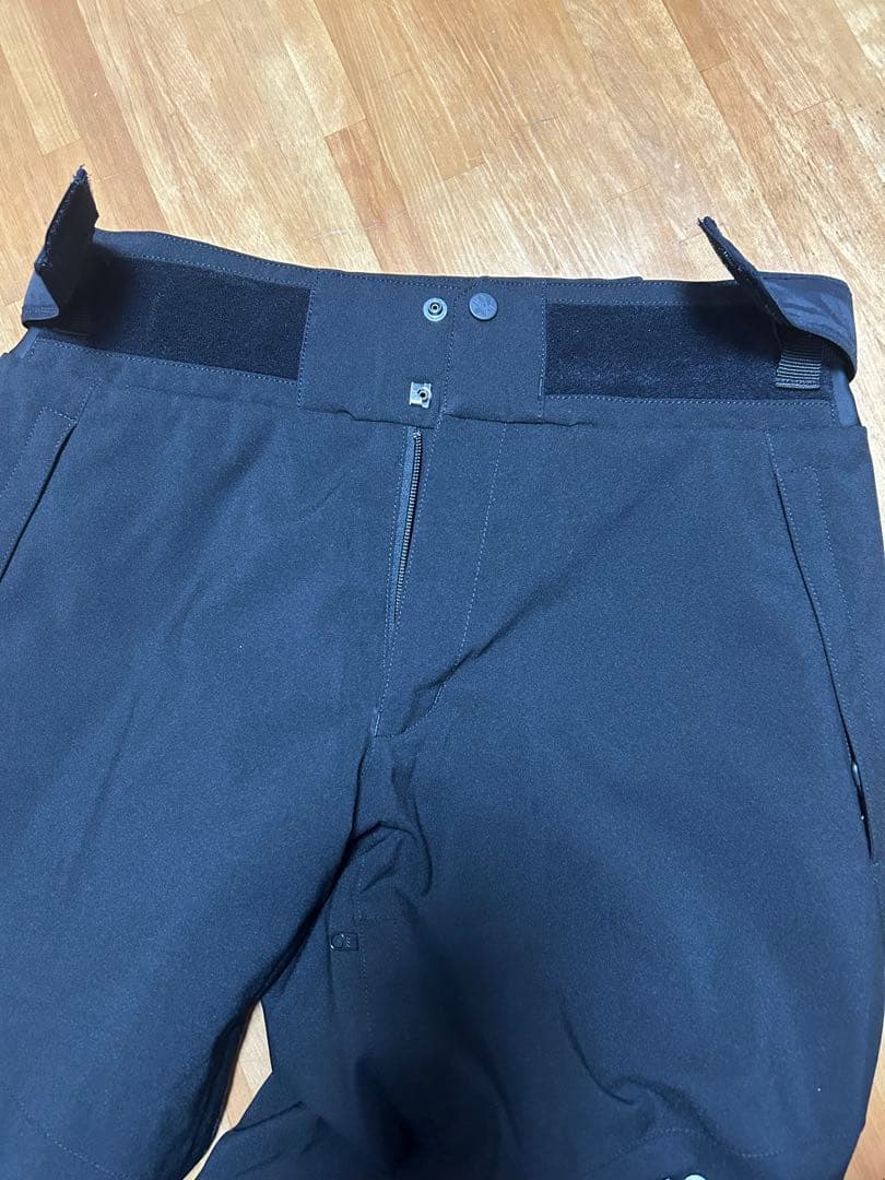 ゴールドウィン スキーウェア ジャケットとパンツセット