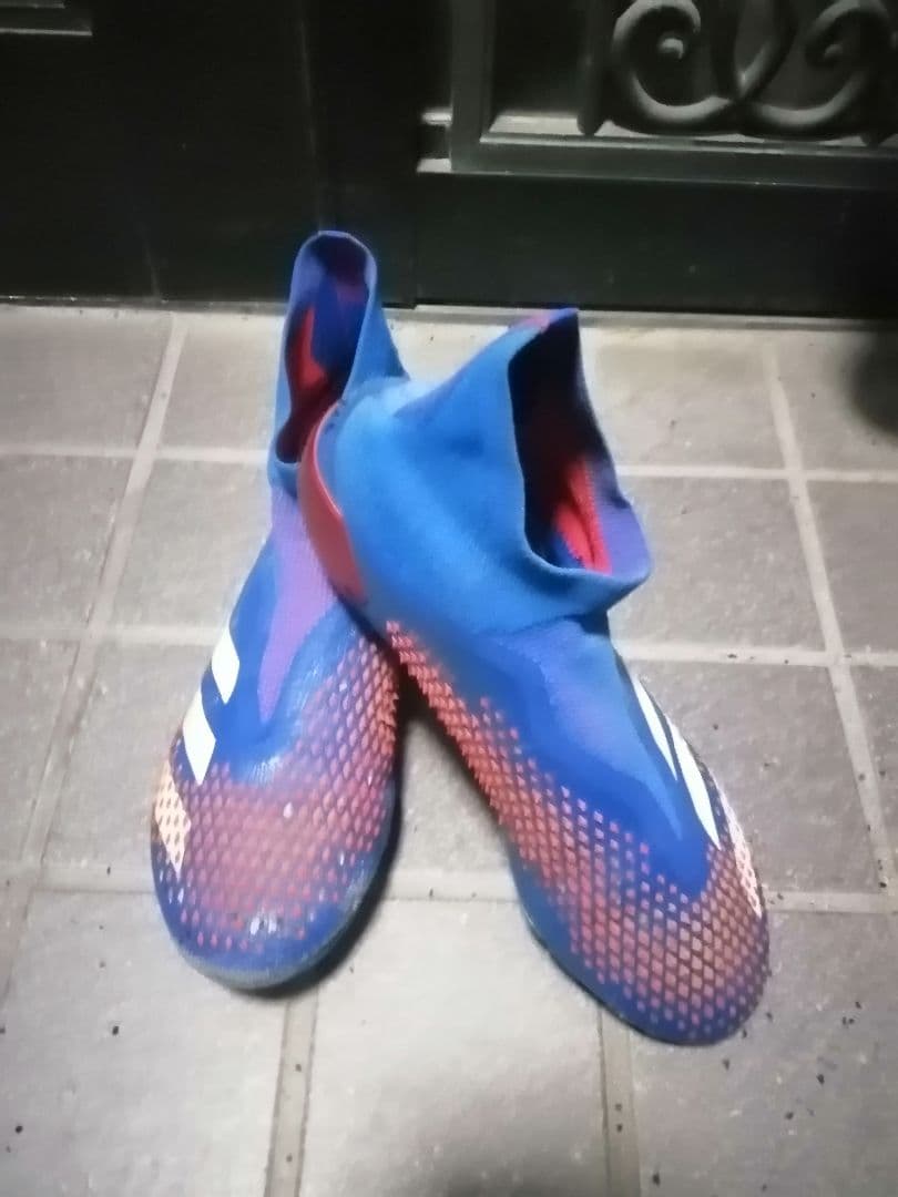 adidas プレデター20.1 FG 紐なし 25.5cm