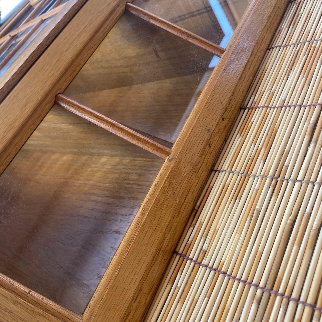 ヴィンテージ 壁掛け ウォールキャビネット ガラスケース