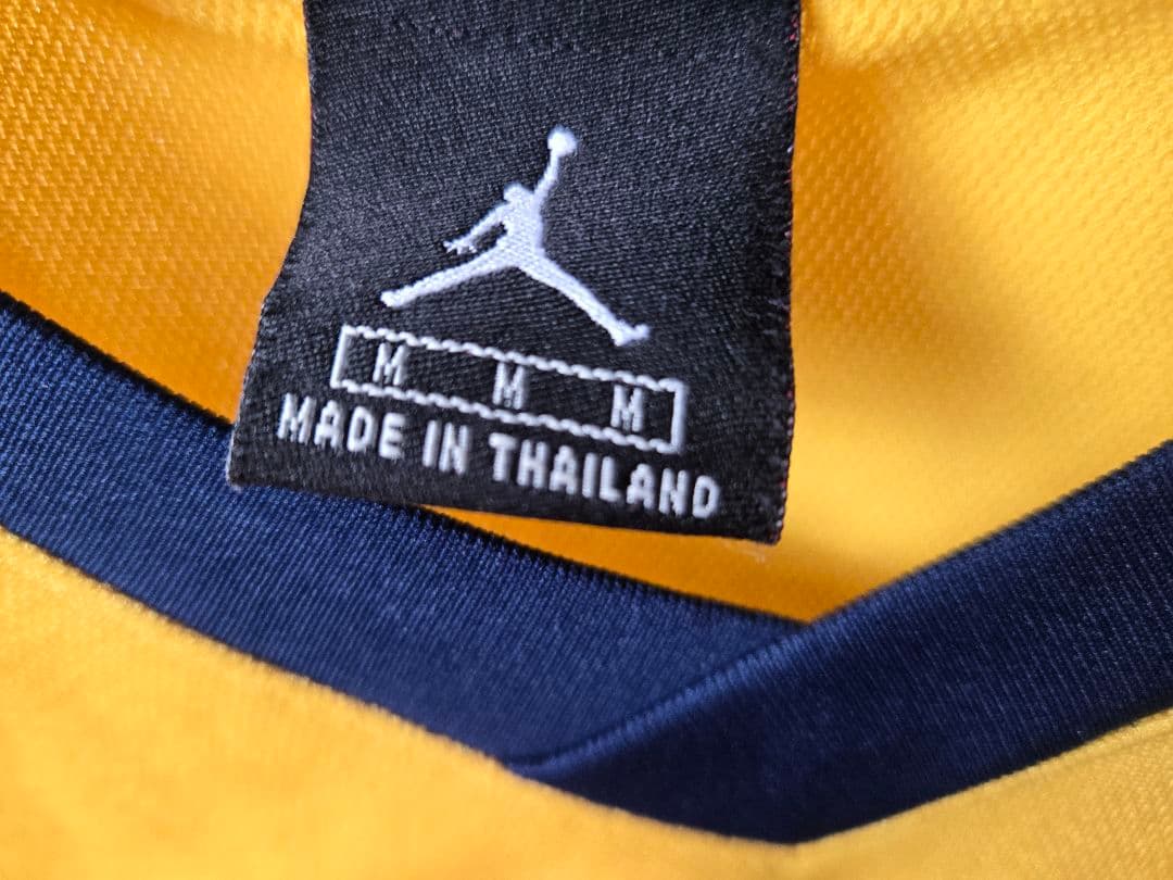 カリフォルニア大学バークレー校ゴールデンベアーズ バスケットボールユニフォーム