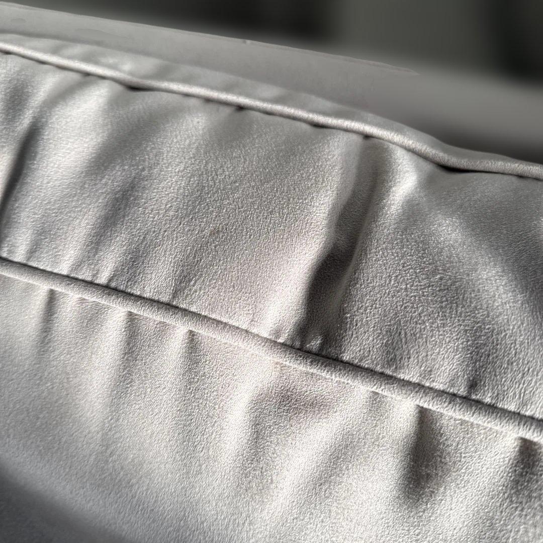 ★ 白い3人掛けソファー インテリア 家具 クッション付き 格安