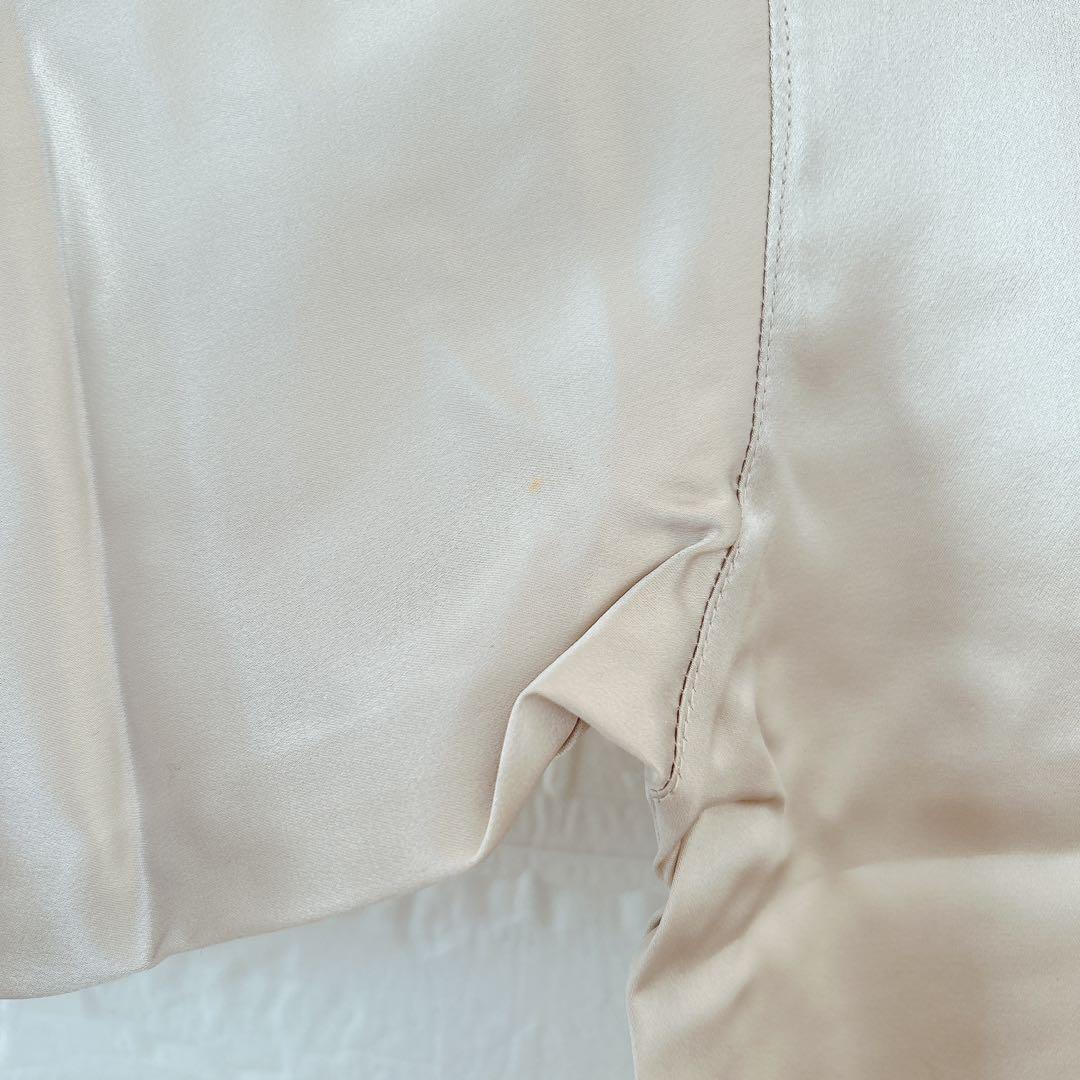 【タグ付き】 ワコール 絹100％シルク生地パジャマ シルバー