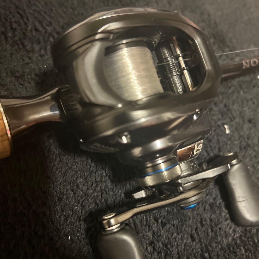 SLZON ベイトリール 右巻き ブラック