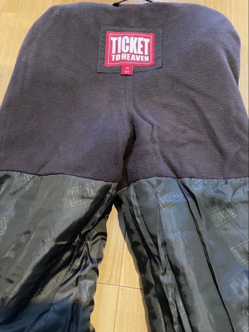 子ども用スキーウェア　パープルダウンジャケットとオーバーオールセット