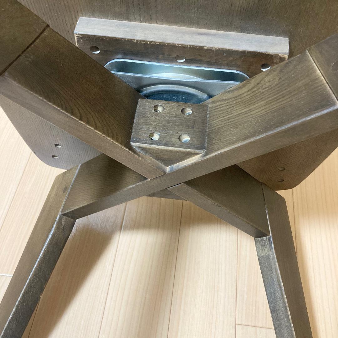 【美品】回転式 ダイニングチェア 木製 アーム付き 天然木 ナチュラルブラウン