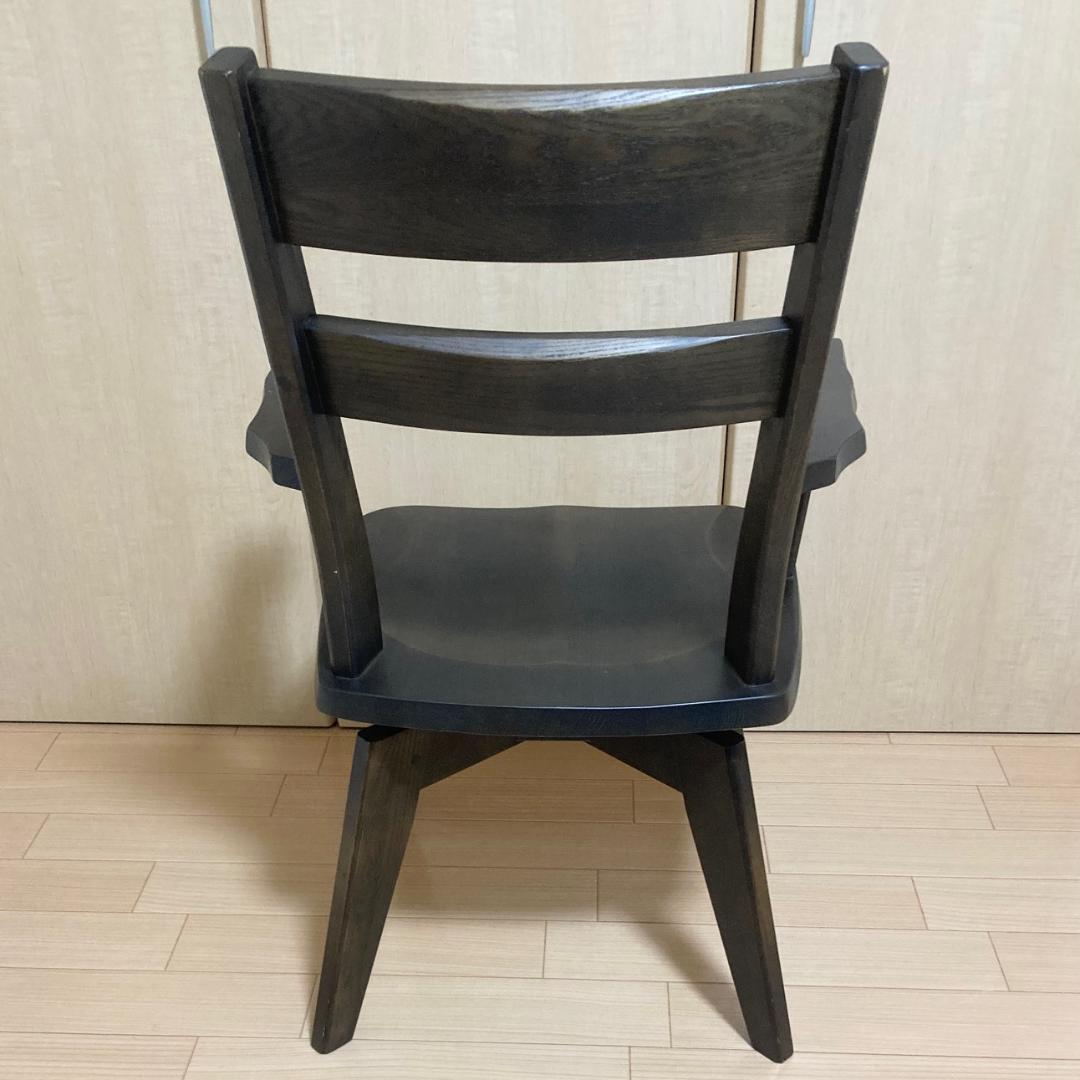 【美品】回転式 ダイニングチェア 木製 アーム付き 天然木 ナチュラルブラウン