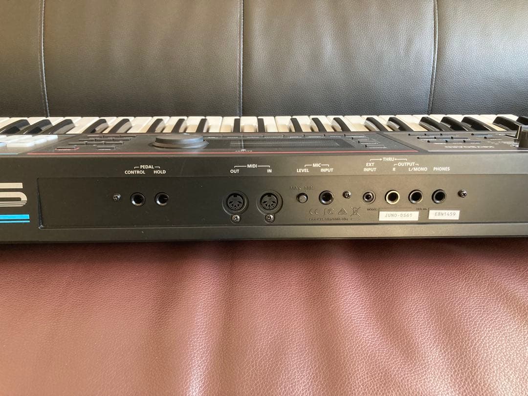 【美品】【元箱あり】Roland JUNO-DS 61 シンセサイザー