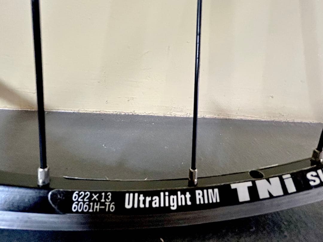 TNI ハブ&リムの軽量ホイール（前輪）】重量0.77kg