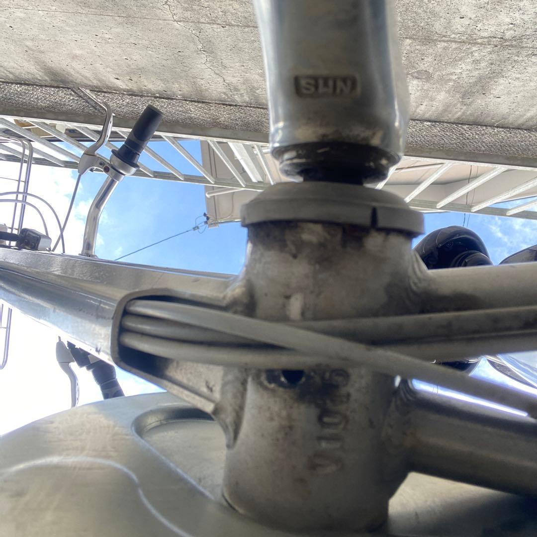 マリオブリヂストン　アルベルトロイヤル　シルバー　27インチ　浜松市