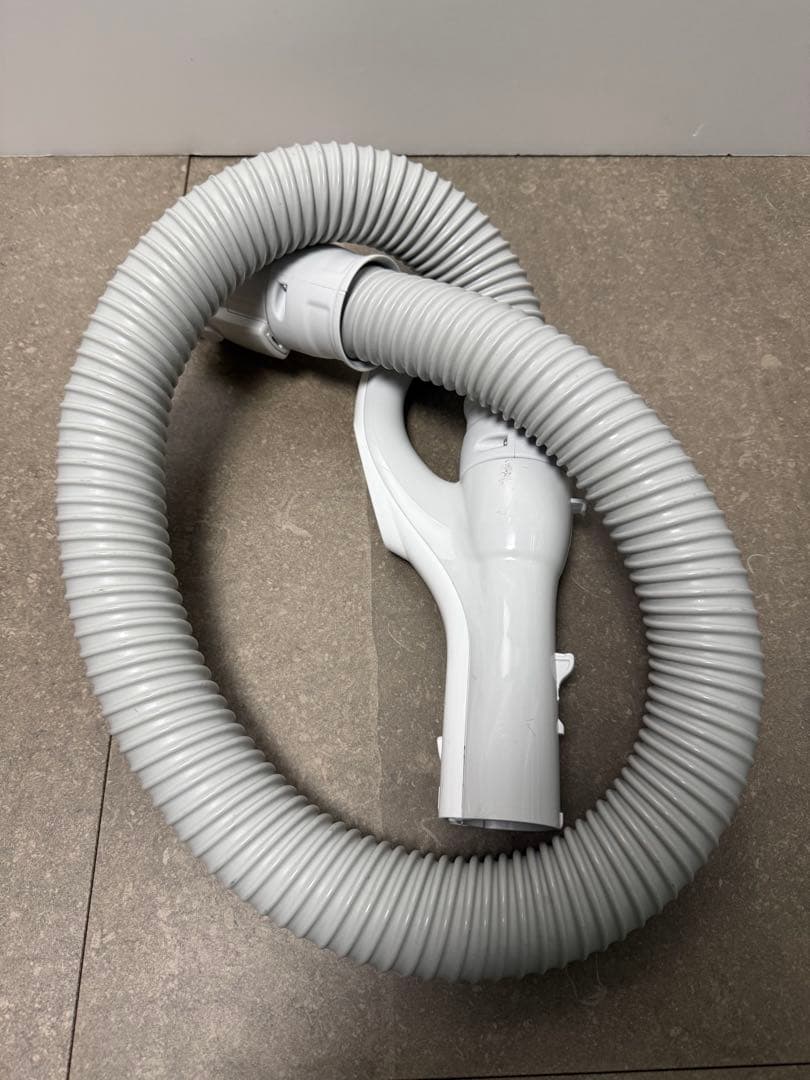 パナソニック◇紙パック式キャニスター掃除機 MC-PJ240G-W ホワイト