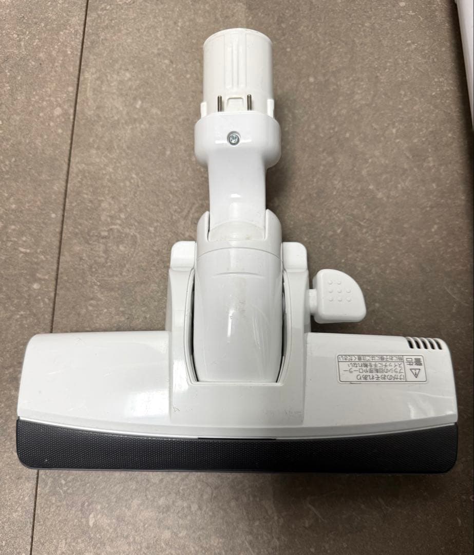 パナソニック◇紙パック式キャニスター掃除機 MC-PJ240G-W ホワイト