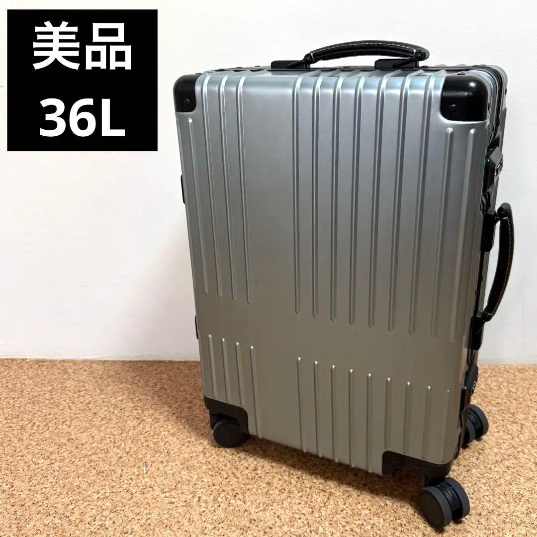 美品 Innovator イノベーター アルミ スーツケース 36L 4輪 - メルカリ