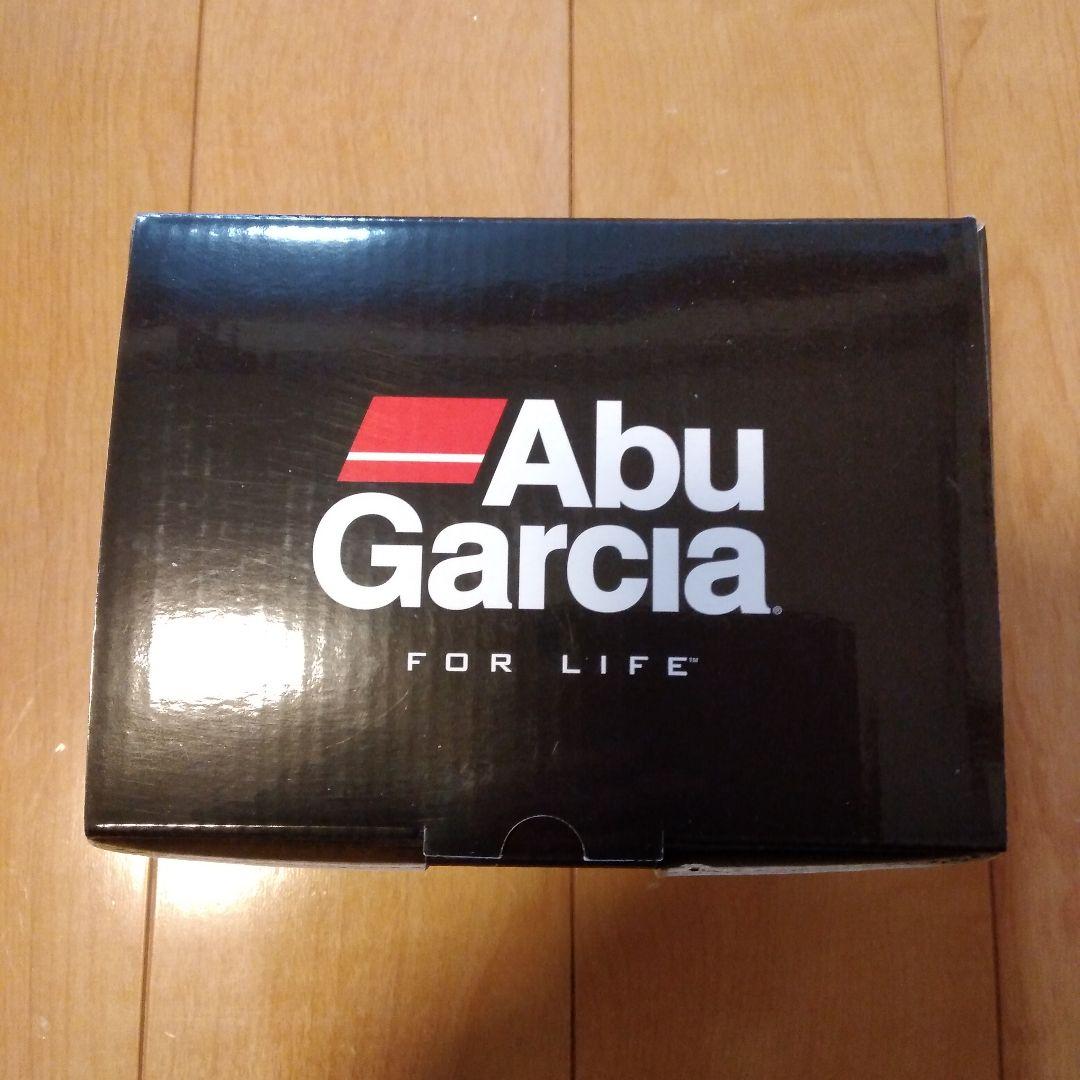 アブガルシア ロキサーニ8 右 ベイトリール abu