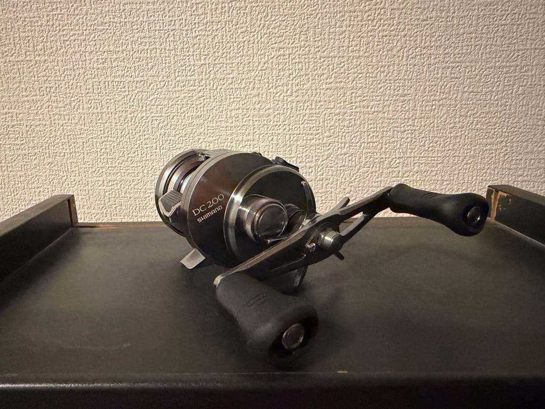 SHIMANO シマノ カルカッタコンクエストDC 200