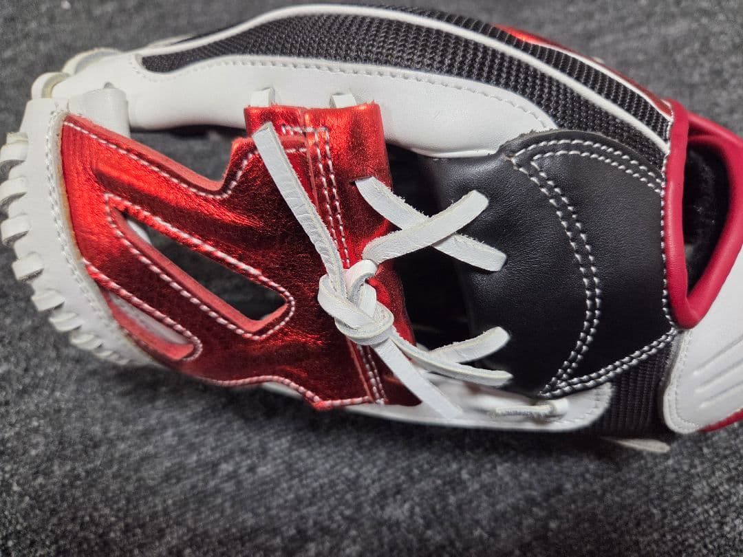 アディダス 一般軟式 内野手用グローブ ADIDAS DO875 左投げ用