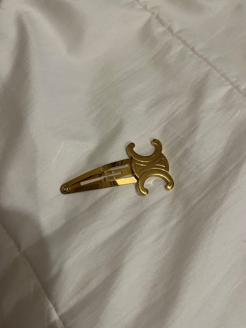 CELINE ゴールド ヘアピン ポーチ付き