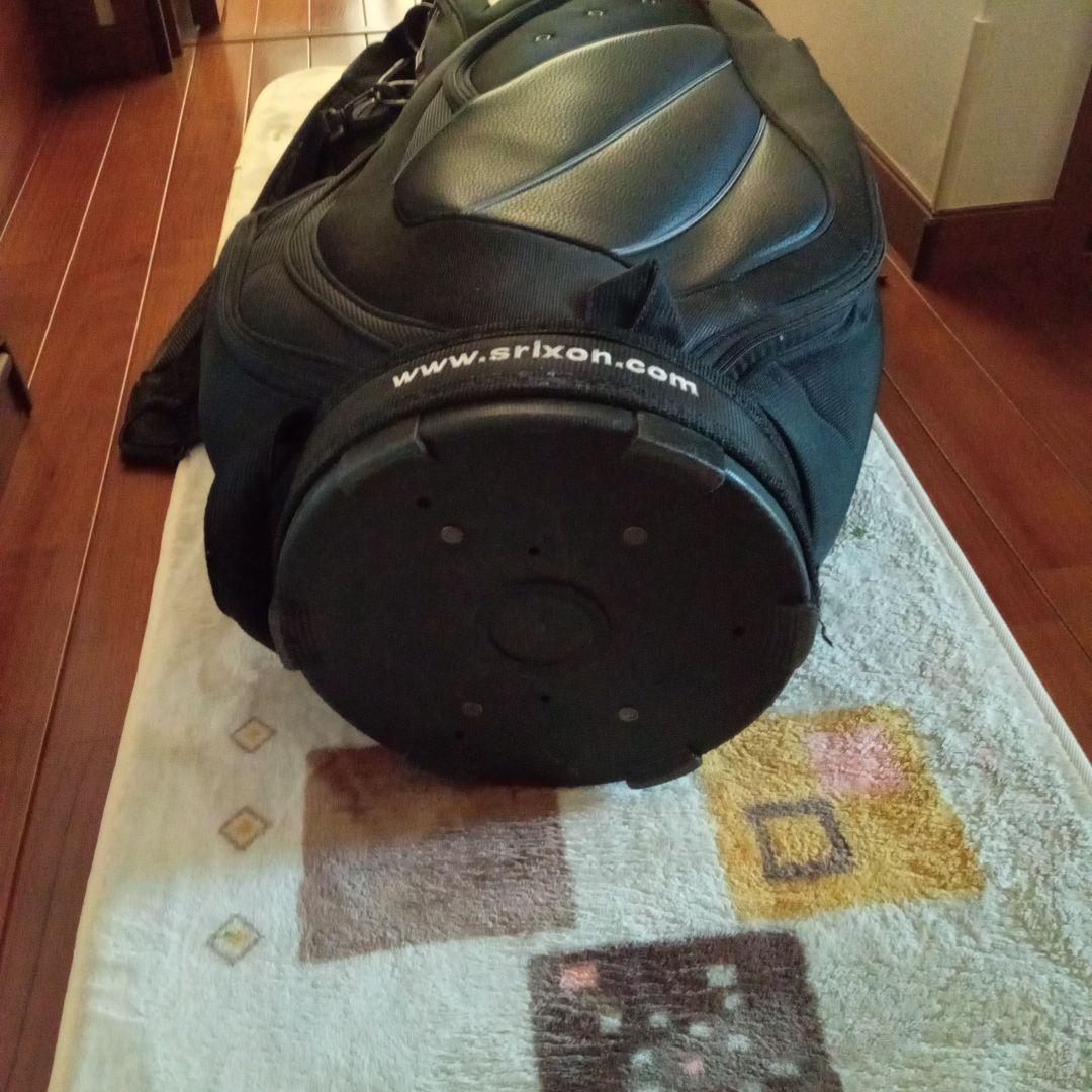 【中古】Srixon ブラック キャディバッグ フード付き　6分割式　9型