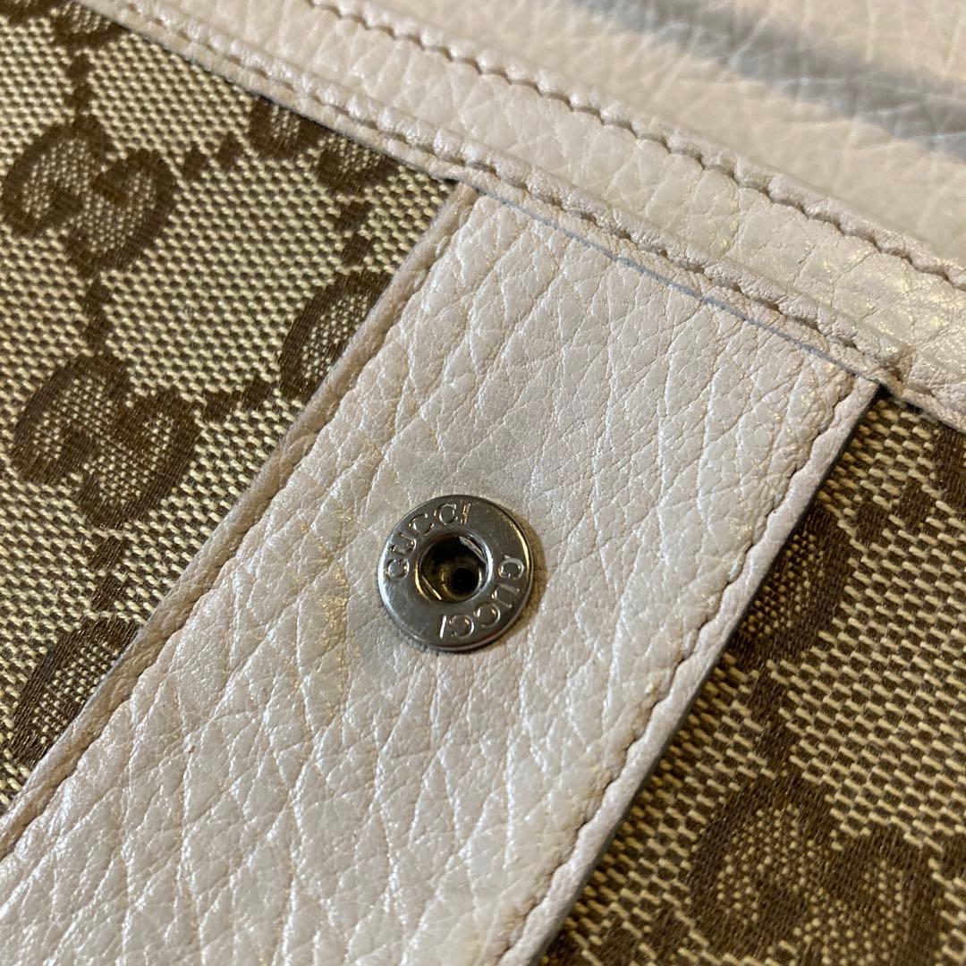 GUCCIグッチ キャンバス 二つ折り 長財布