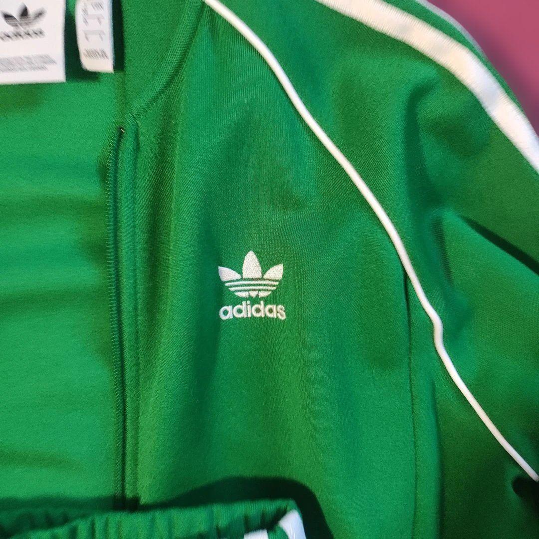 上下セット adidas 緑 ジャージ Mサイズ 3本ライン