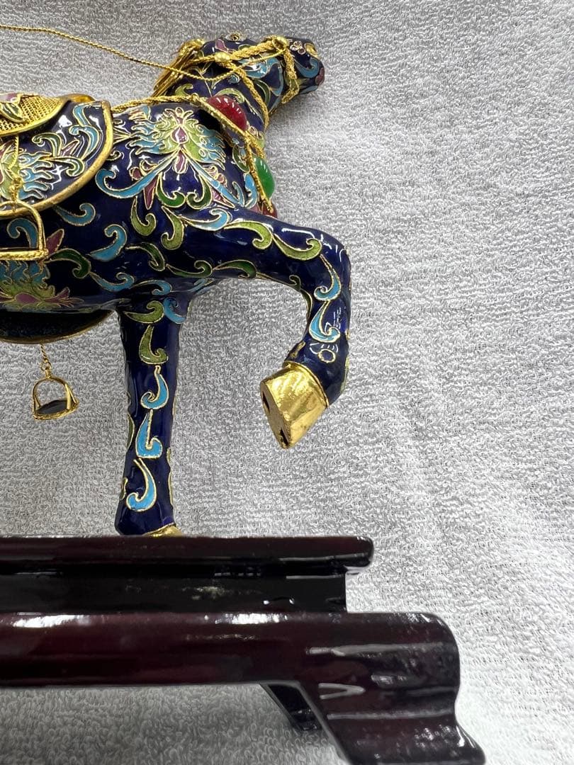 中国工芸 七宝焼 馬 金工細工馬置物 - メルカリ