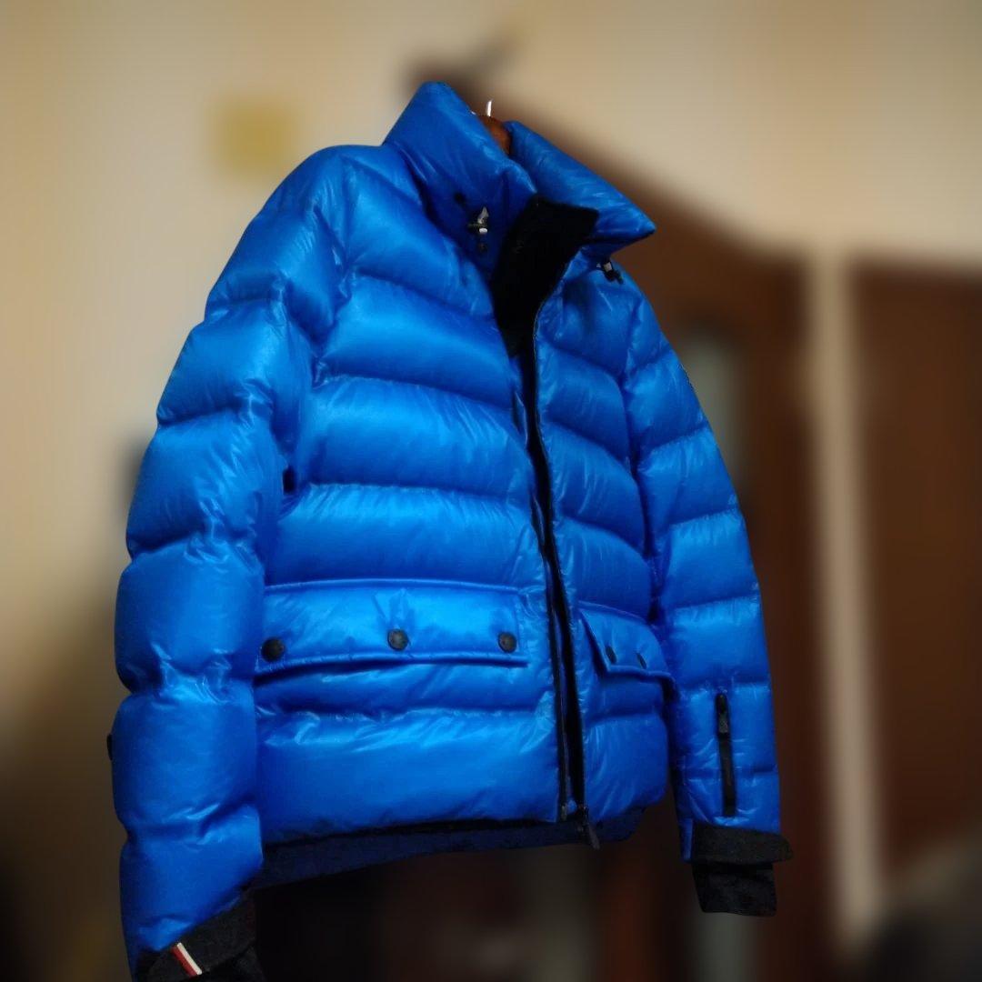 モンクレールグルノーブル ダウンジャケット