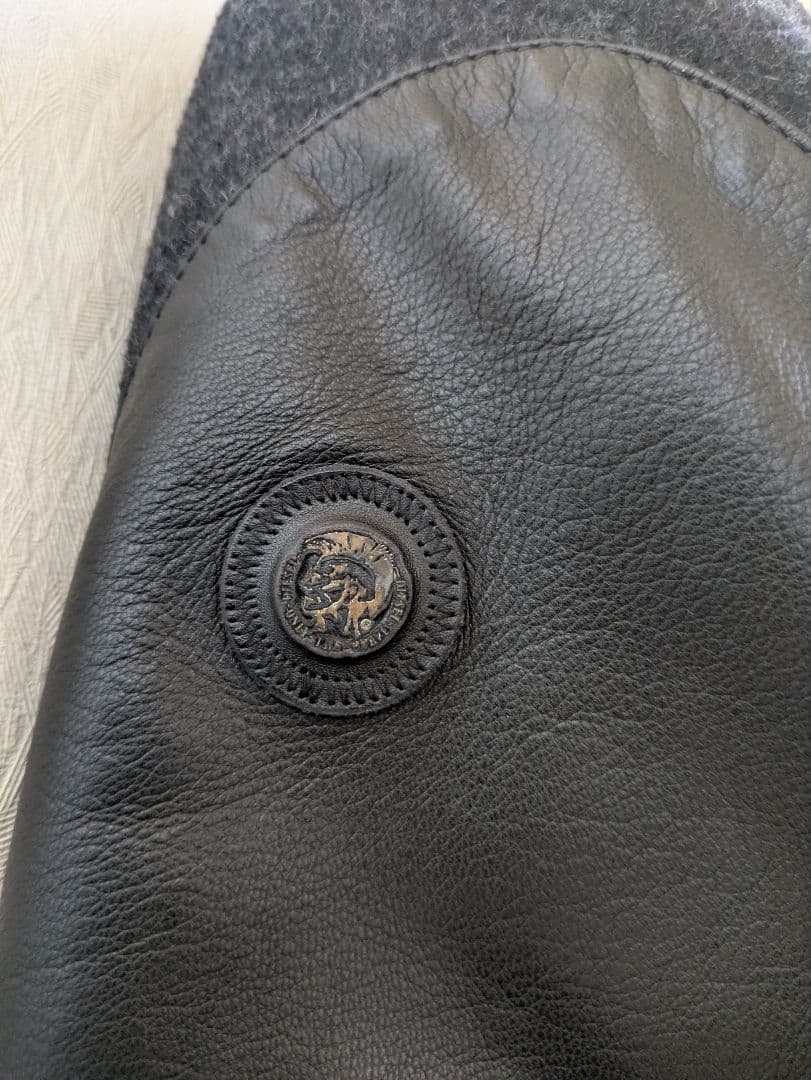 DIESEL 高級ブラックコート