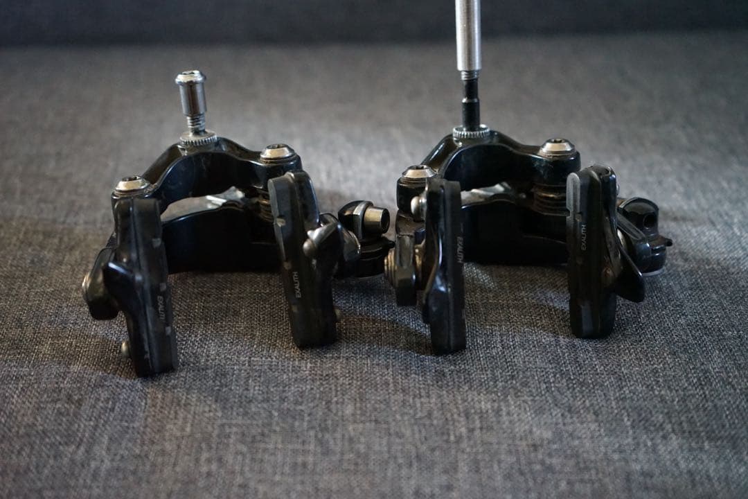 DURA-ACE キャリパーブレーキ ブラック/シルバー