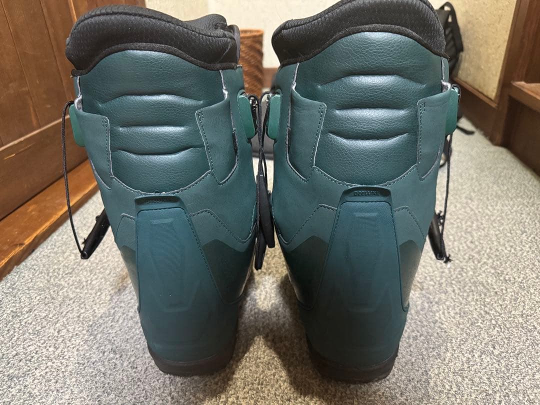 スノーボードブーツ Deeluxe Deemon 28.5cm