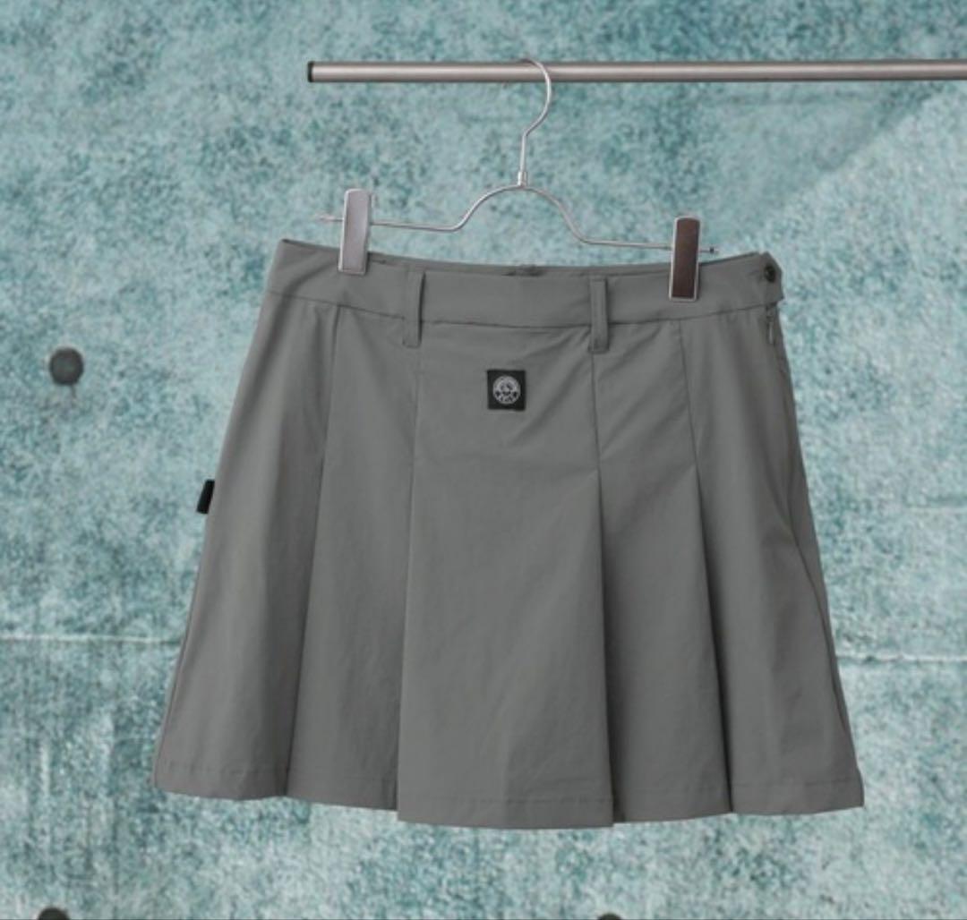 【新品】nano universe golf　スカート グレー　トップス黒