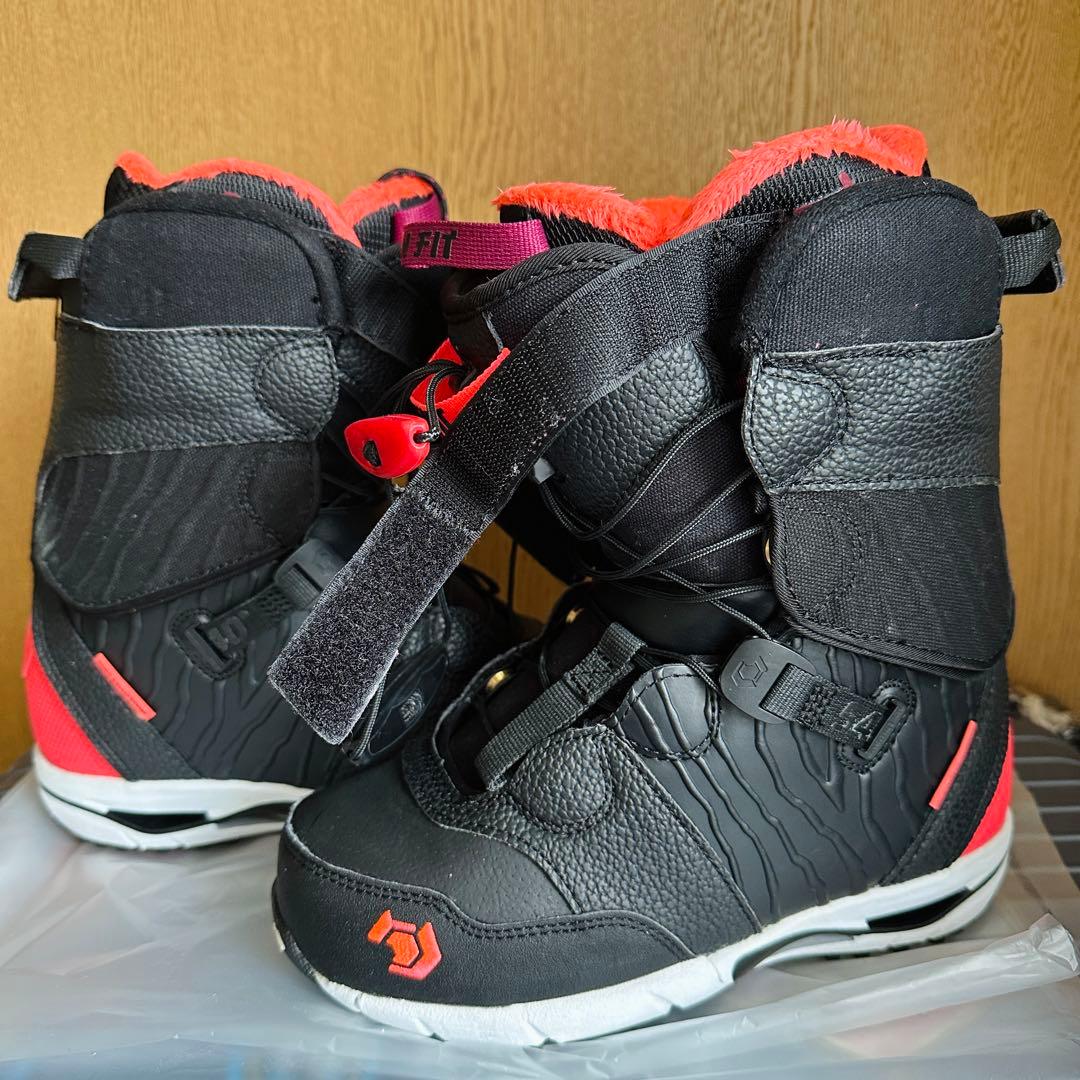 【セール】 NORTHWAVE ノースウェーブ スノーボードブーツ レディース