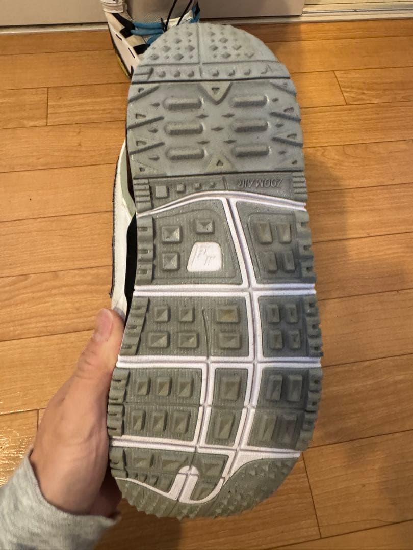 おかさん　NIKE SB ズーム怪獣 ブーツ 27cm