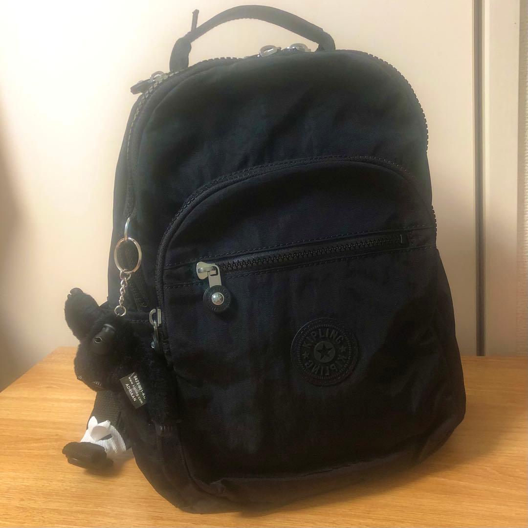 未使用【kipling】リュック SEOUL S 黒 軽量 多機能 タブレット