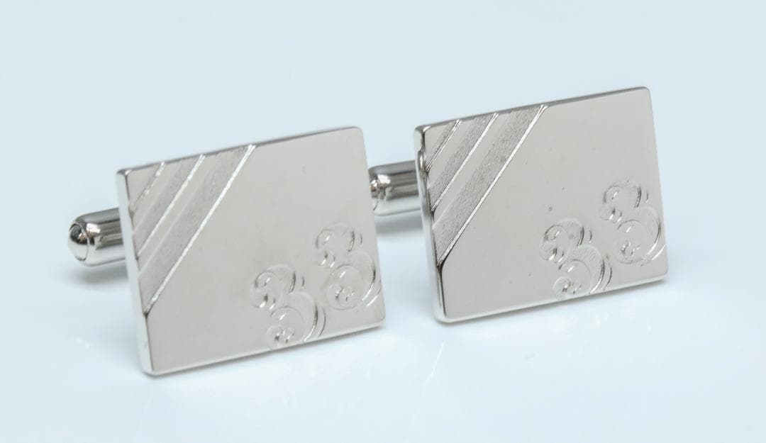 クラブ33 ディズニーランド　カフス ネクタイピン　CLUB33