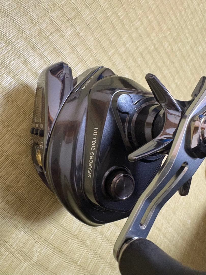 DAIWA SEABORG 200J-DH 電動リール