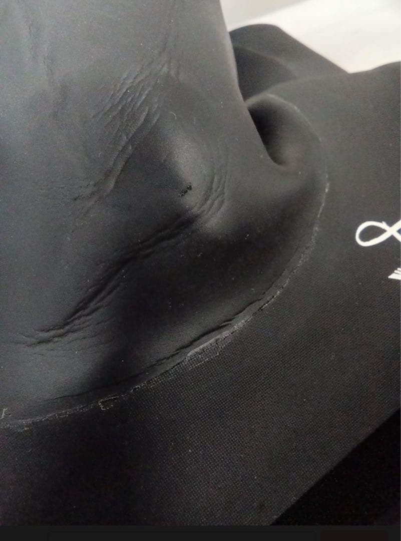 FELLOW フルスーツ セミドライ Sサイズ 5x3mm