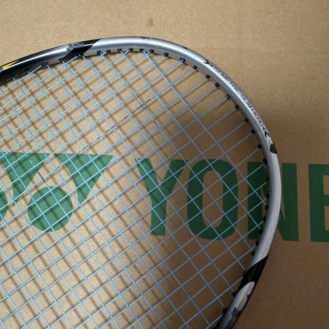 傷ありYONEX ARC SABER 7 バドミントンラケット - メルカリ