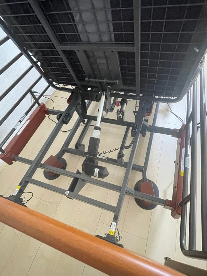 ミオレット電動介護用ベットとNEXUS Rエアマスター介護用マット